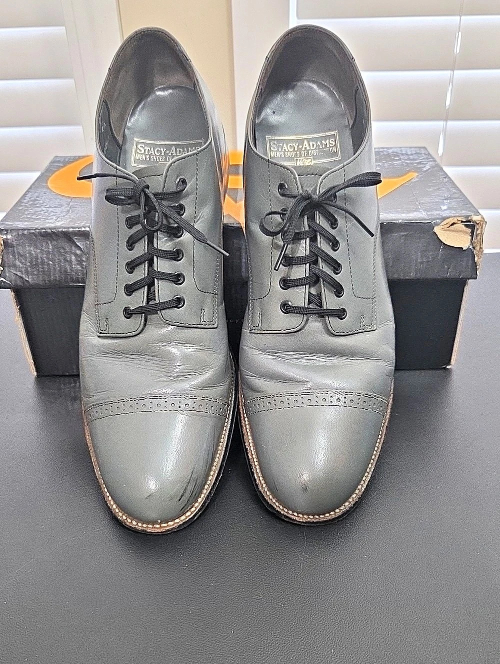 Stacy Adams Men's Leather Oxfords in Gray